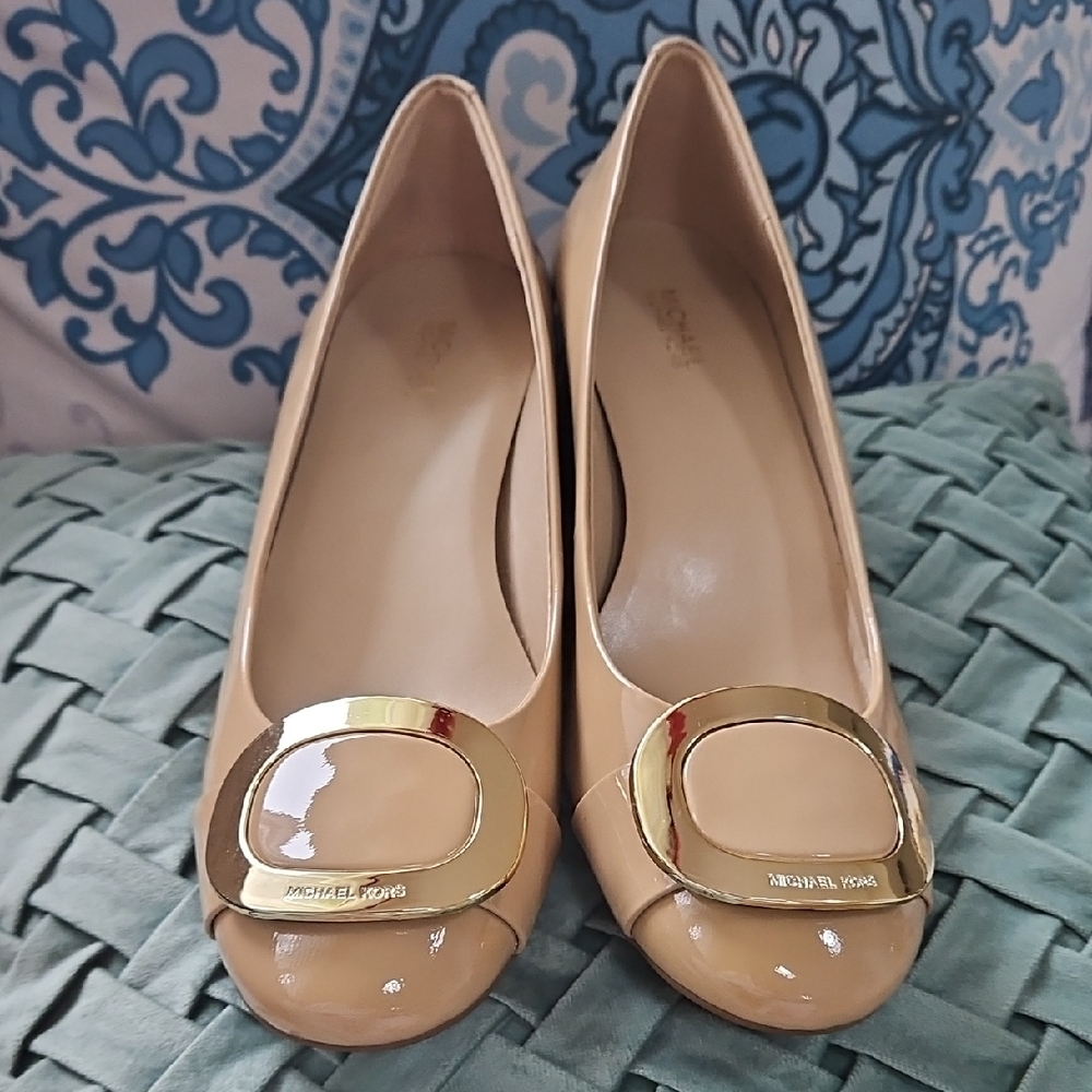 Michael Kors Nude Patent Leather Heels with Gold Buckle Accent